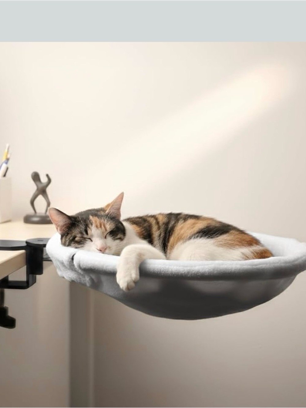 White Plush Cat Desk Mount Hammock Bed - Calming Resting Spot for Cats
